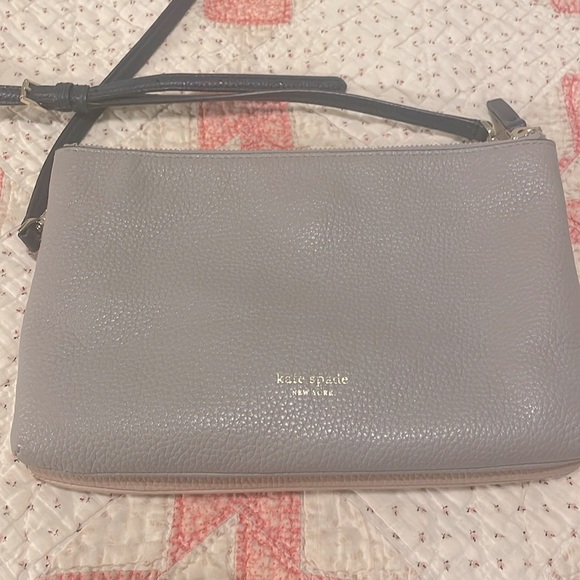 Kate Spade ♠️ Crossbody - Picture 2 of 7